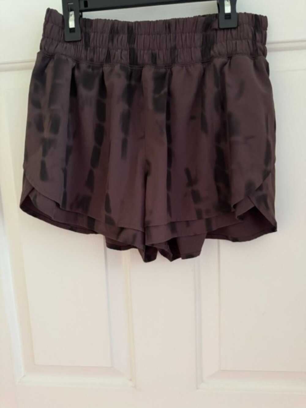 CALIA by Carrie Underwood | Python Print Step Up Shorts |Dark Brown | Size Small